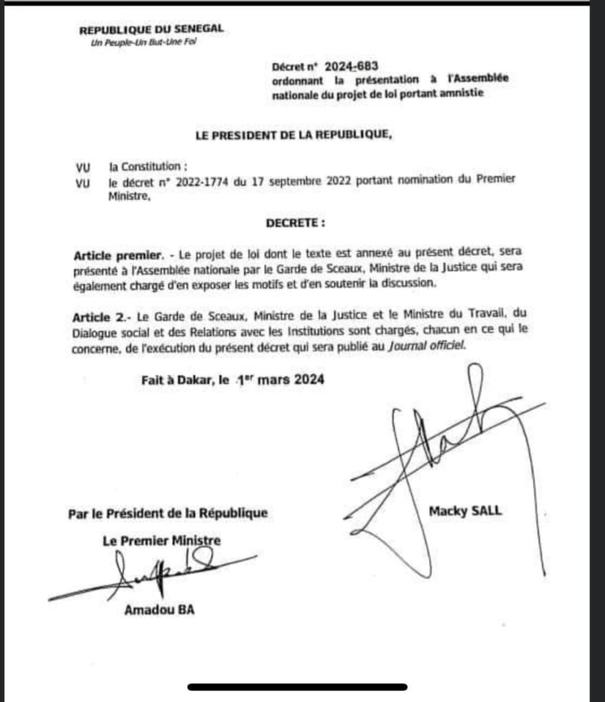 Loi d'amnistie : Le décret de Macky Sall rendu public, la procédure d'examen démarre cet après midi 2 Actu, Info et News en continu de Pakao et du Sénégal